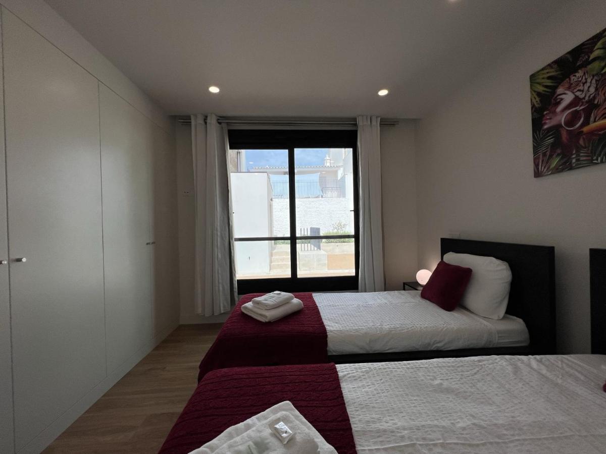 Faro Design 5 By Homing Apartment Luaran gambar