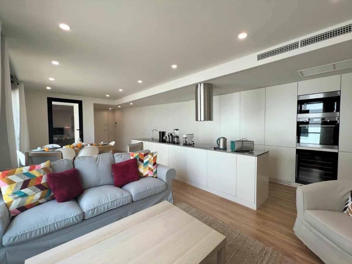 Faro Design 5 By Homing Apartment Luaran gambar
