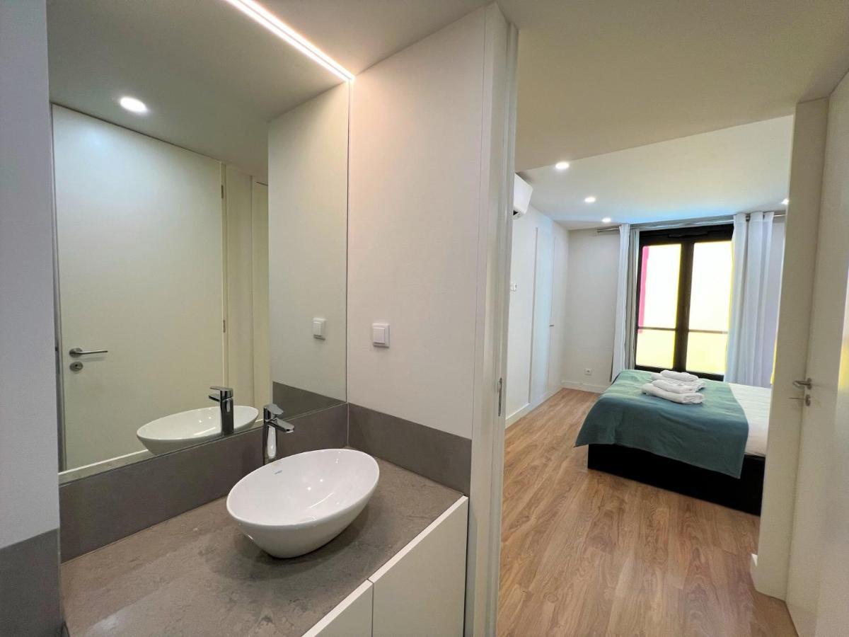 Faro Design 5 By Homing Apartment Luaran gambar